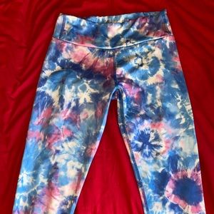 Capri tye dye leggings
